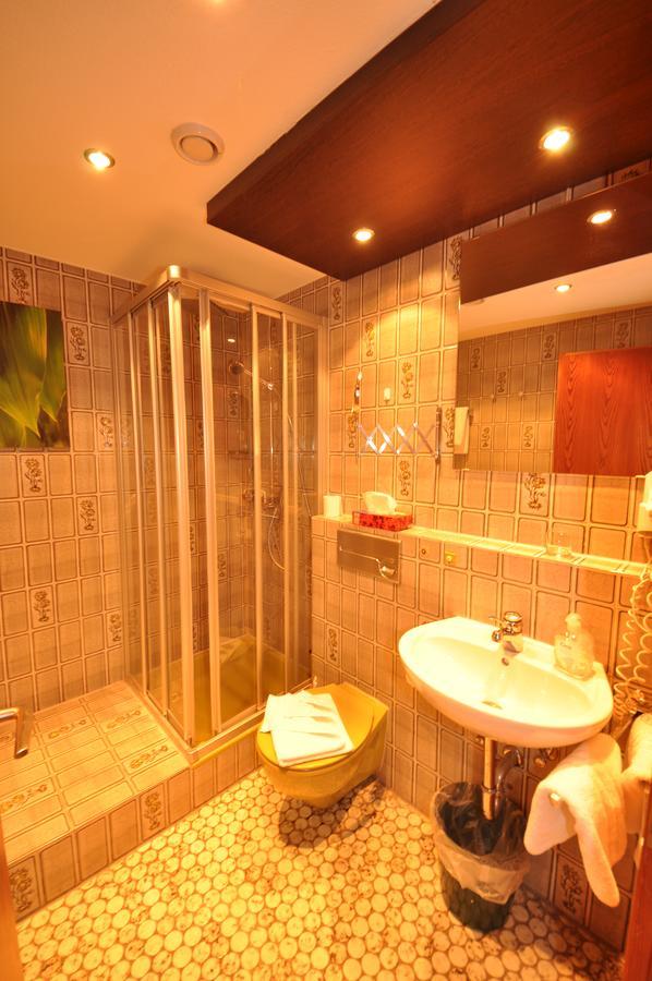 Landhotel Krone 阿皮斯班奇 外观 照片